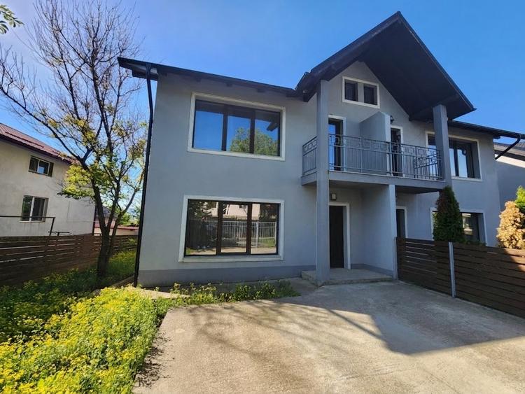 Duplex cu 3 camere cu Teren 225 Mp în Valea Adâncă