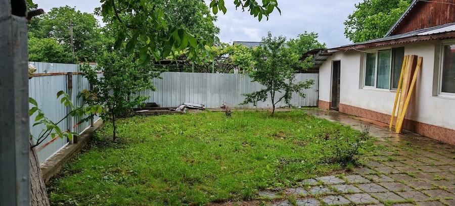 Teren de 3000 mp, în Plăieșu