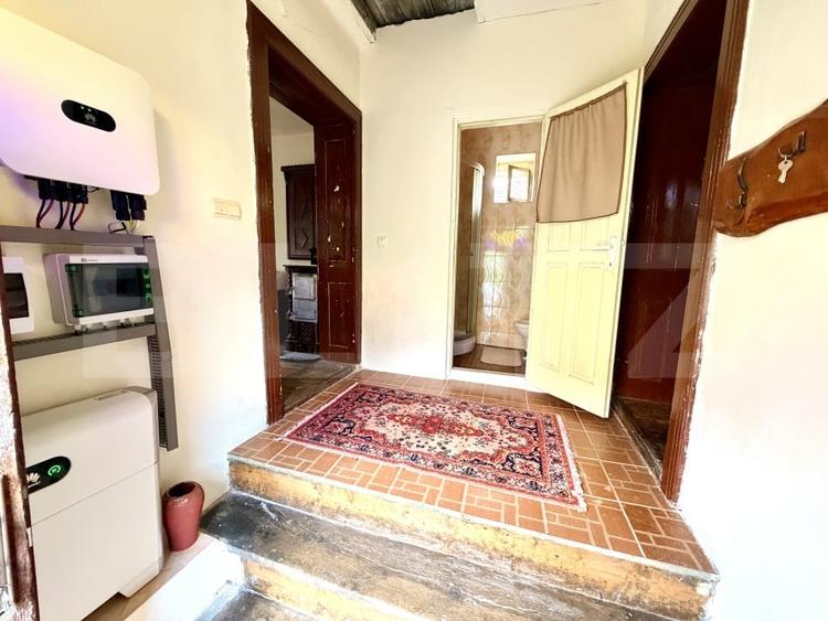 Casă individuală cu 2 camere cu Canalizare în Gârbova