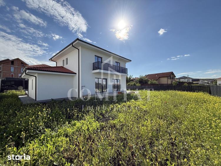 Casă cu 4 camere cu Teren 500 Mp în Chinteni