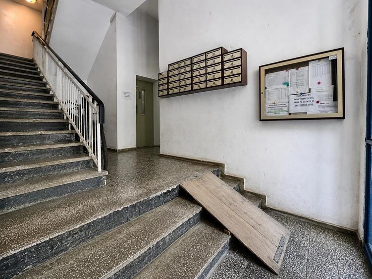 Vanzare 2 camere - Parcul Cismigiu | metrou Universitate - 16