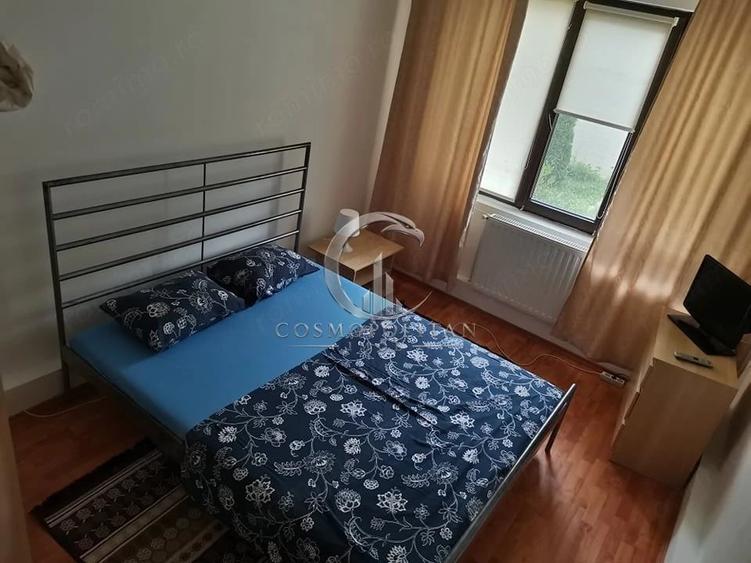 Casă cu 2 camere cu Teren 2000 Mp în Sărata