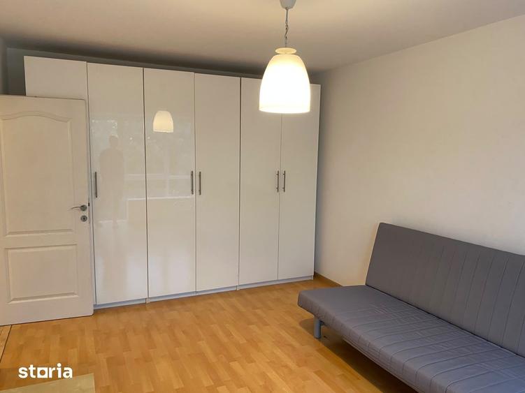 Apartament cu 3 camere decomandat, mobilat în Tineretului