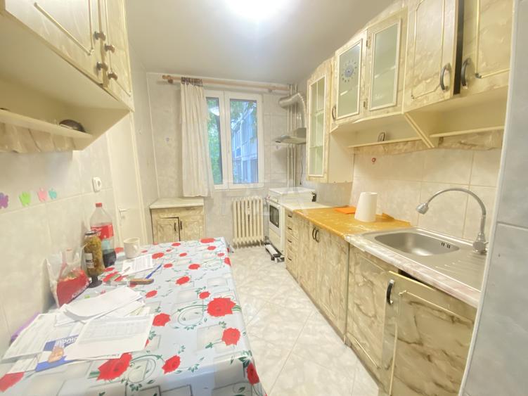 3 camere- decomandat- 69,2 mp- Bloc Anvelopat- Doua balcoane- Teius/Rahova - 8
