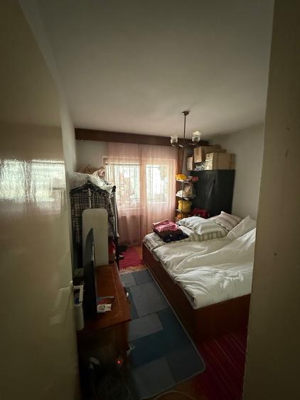 Apartament cu 3 camere decomandat în Micro 17
