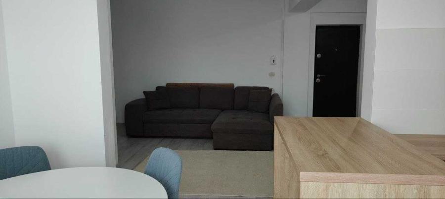 Apartament cu 2 camere semidecomandat în Valea Lupului
