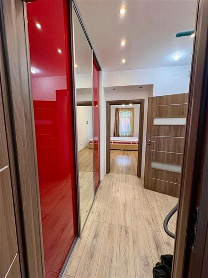 Apartament 2 Camere Central Bloc tip Vila - 6