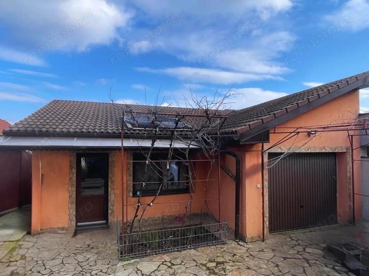 Casă cu Teren 550 Mp în Sântandrei