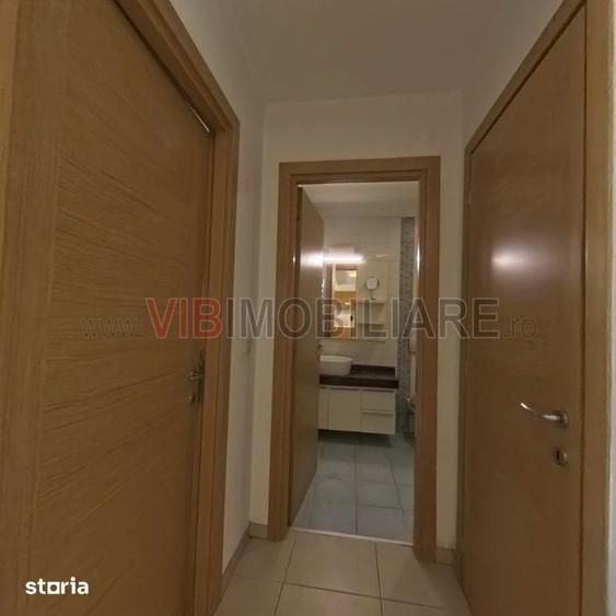 Apartament cu 2 camere, mobilat în Tei