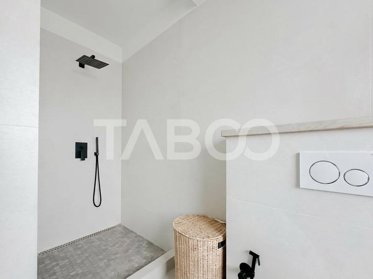 Casă cu 4 camere cu Canalizare în Borhanci
