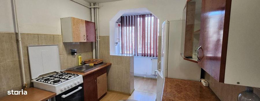 Apartament cu 2 camere semidecomandat în Bartolomeu