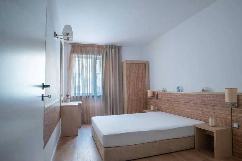 Apartament cu 3 camere decomandat, mobilat în Vitan-Bârzești
