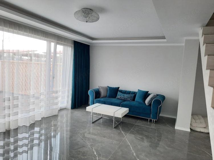 Casă cu 3 camere cu Teren 45 Mp în Dumbrăvița