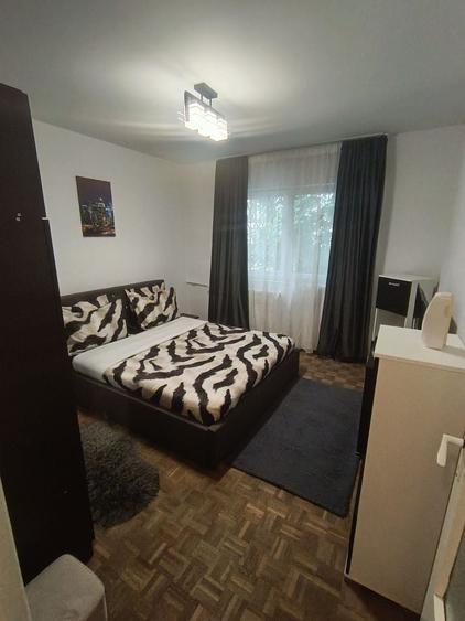 Apartament cu 2 camere semidecomandat în Apărătorii Patriei