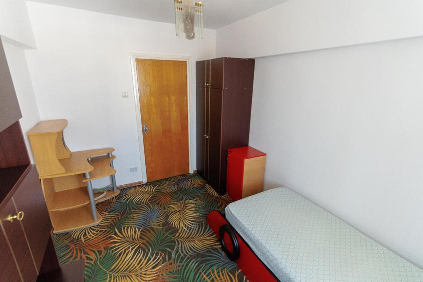 Apartament cu 3 camere decomandat în Timișoara