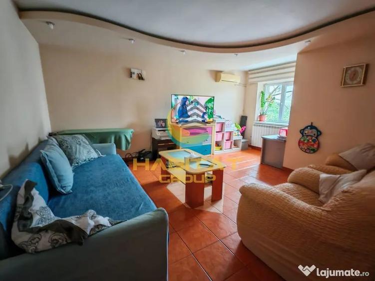 Apartament cu 3 camere decomandat în Central