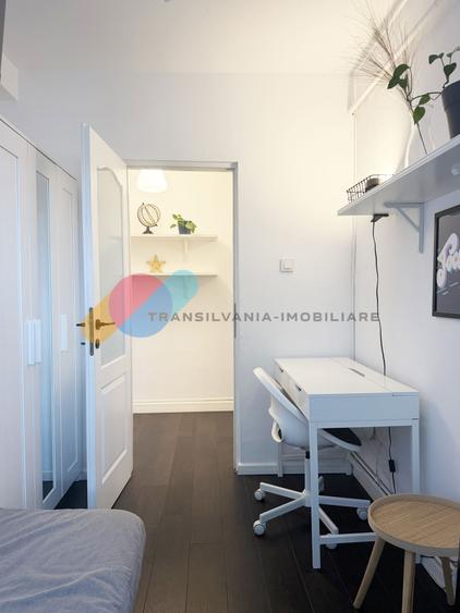 Apartament cu 3 camere decomandat în Horea