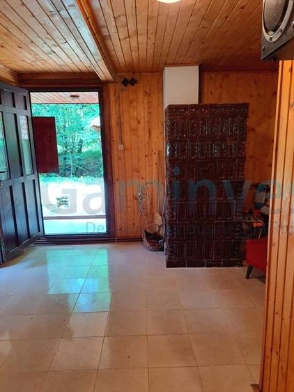 Casă individuală cu 4 camere cu Canalizare în Finiș