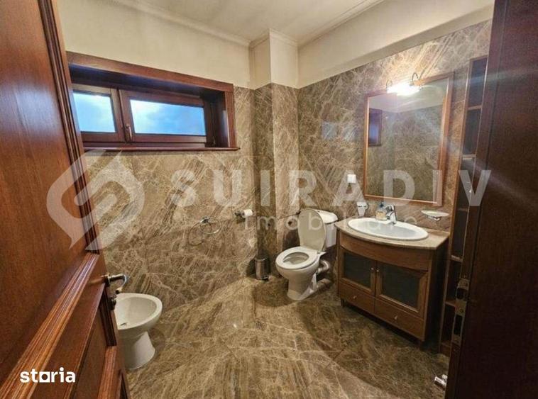 Casă cu Teren 500 Mp în Gruia