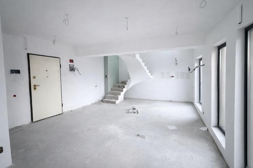 Apartament cu 3 camere în Crângași