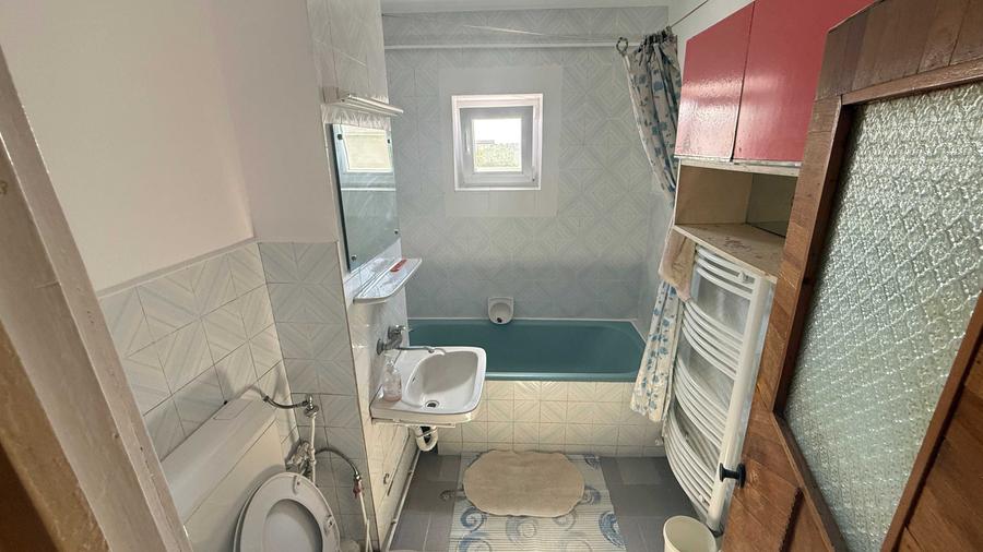 Apartament cu 2 camere decomandat în Alfa
