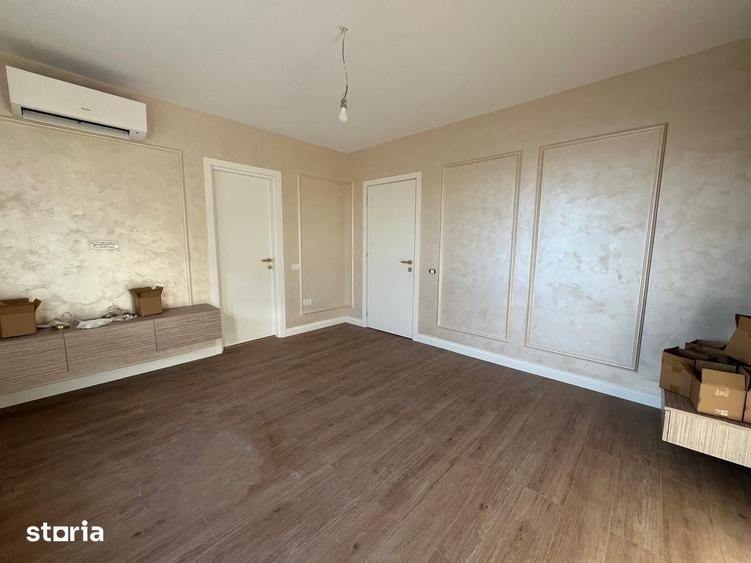 Casă cu 5 camere cu Teren 165 Mp în Străulești