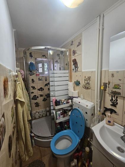 Apartament cu 2 camere decomandat în Războieni