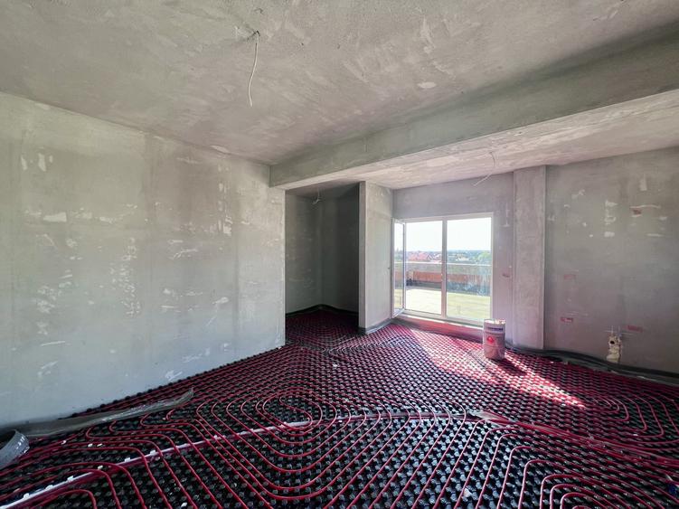 Penthouse cu 3 camere în Urseni