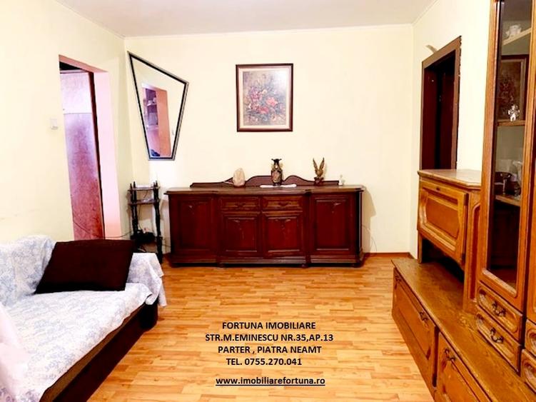 Apartament cu 3 camere semidecomandat, mobilat în Dărmănești