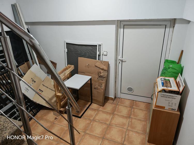 Apartament cu 6 camere decomandat în Centrul Civic