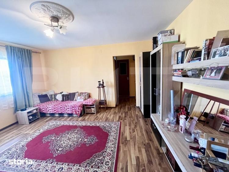 Apartament cu 2 camere semidecomandat în Rogerius