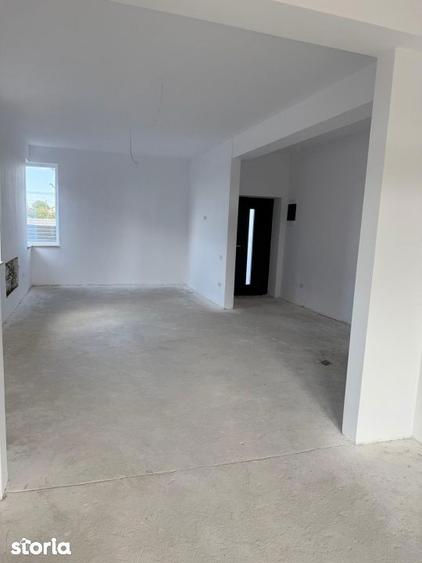 Casă cu 4 camere cu Teren 440 Mp în Frumușani