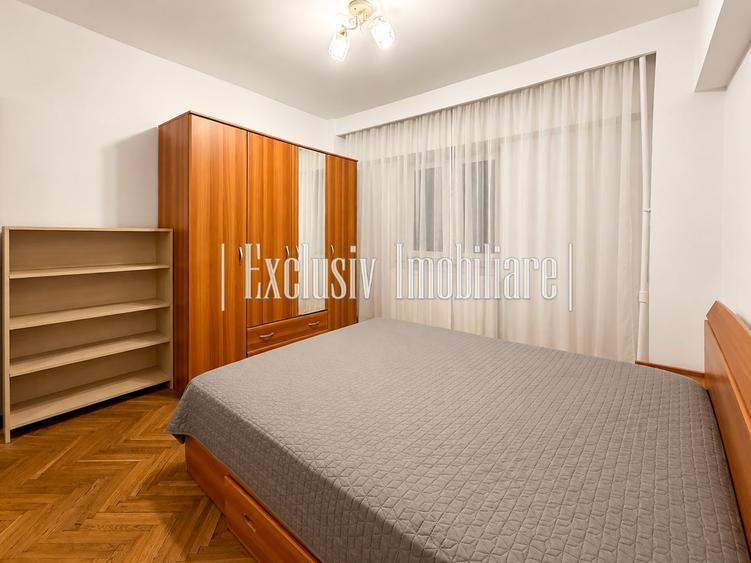 Apartament cu 3 camere în Tomis II