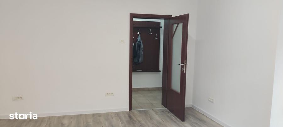 Garsonieră decomandată în Malul Mureșului