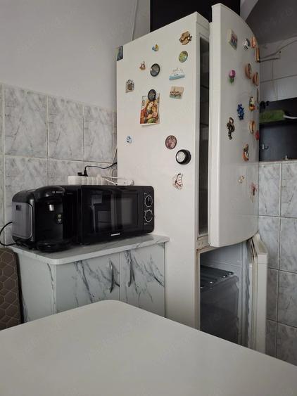 Apartament cu 2 camere decomandat în Valea Aurie
