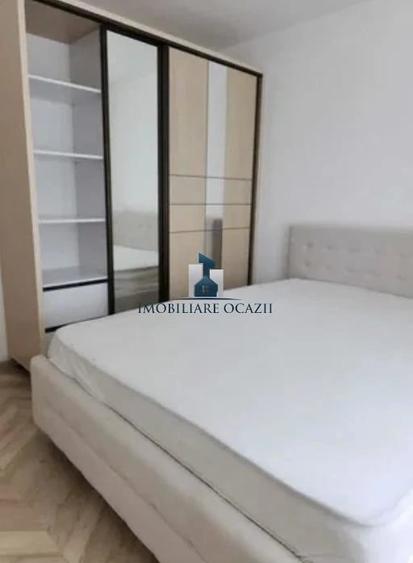 Apartament cu 2 camere semidecomandat în Berceni