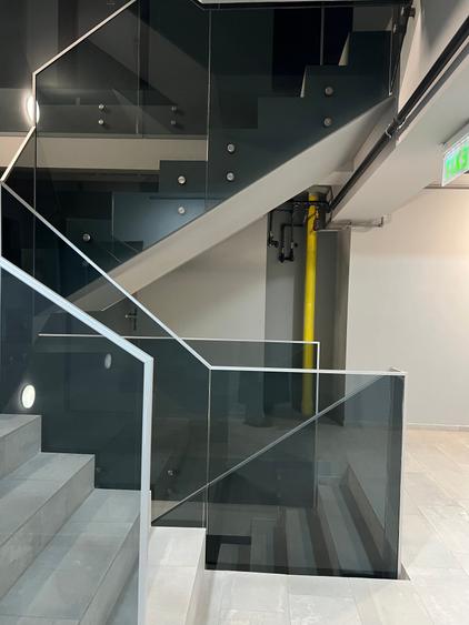 Apartament cu 2 camere decomandat în Est
