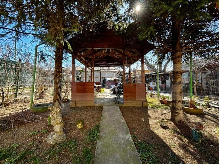 Casă S+P+M, 163 mpu, teren 372 mp,  zona Bariera Valcii-Toamnei - 13