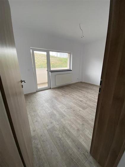 Apartament cu 2 camere semidecomandat în Bucium