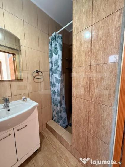 Casă cu 4 camere cu Teren 550 Mp în Cristian