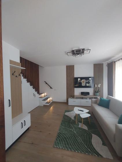 Casă cu 2 camere în Central