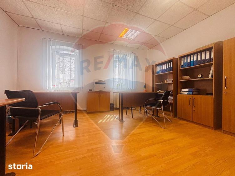 Spa?iu de birouri central 2 camere in apropriere Bd. Mamaia Constanta - 6