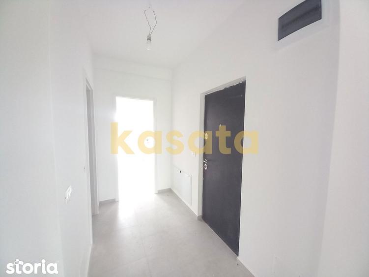 Casă cu 3 camere cu Canalizare în Central