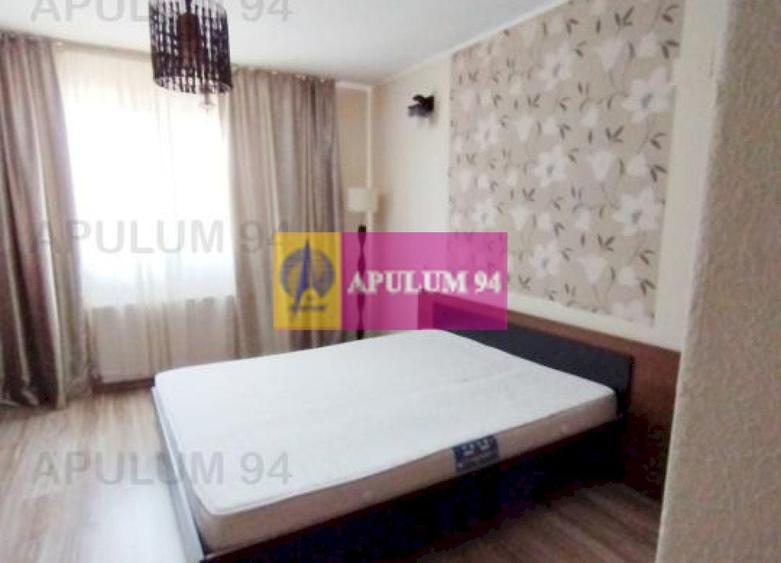Casă individuală cu 5 camere decomandat cu Canalizare în Mușcel