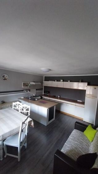 Casă cu 4 camere în Exterior Vest