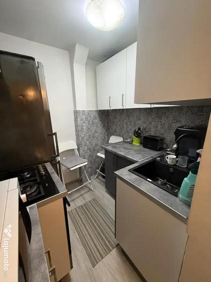 Vand apartament 2 camere Calea Buziasului, int. Neptun - 1
