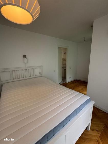 Apartament cu 4 camere în Victoriei