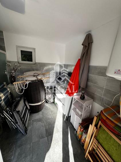Casă individuală cu 2 camere cu Piscina în Exterior Vest
