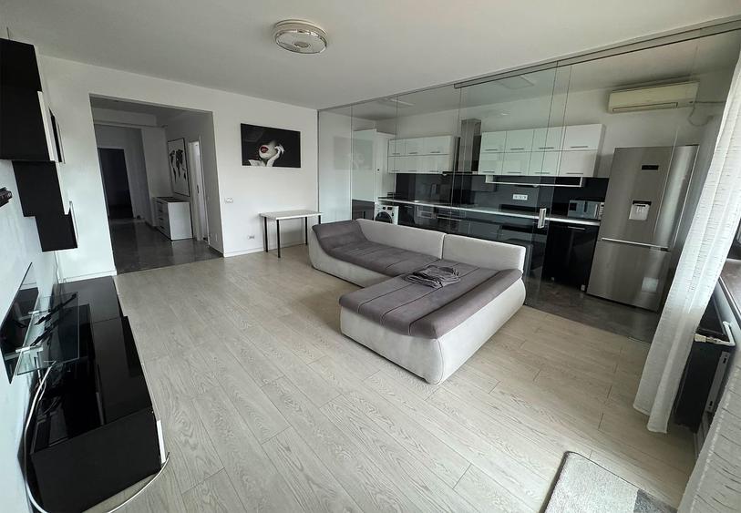 Apartament cu 3 camere în Sisești