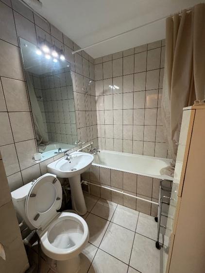 Apartament cu 3 camere în Tomis Nord